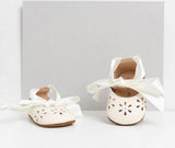 daisy-soft-leather-baby-shoes-front-and-top-view